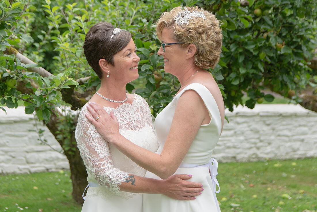 Bunratty Castle Hotel Wedding | Irish Wedding Photographer | Same Sex Wedding | LGBT Wedding